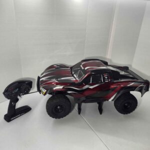 Red Traxxas Maxx Slash 6S VXL 4X4