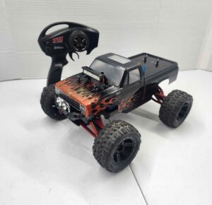 Traxxas Summit VXL Brushless 4X4
1/16 Monster Truck